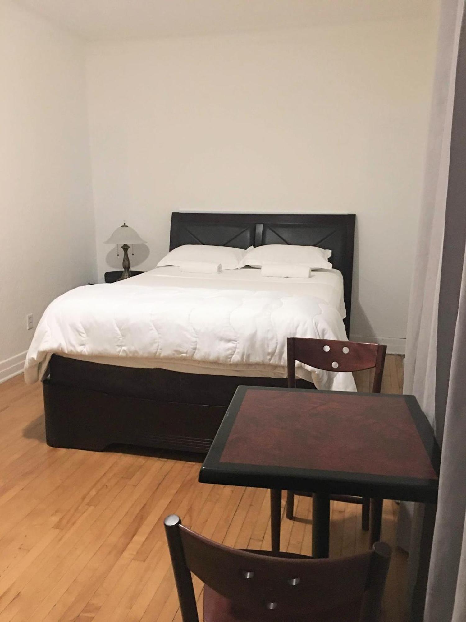 Hotel Mini Inc Монреал Екстериор снимка